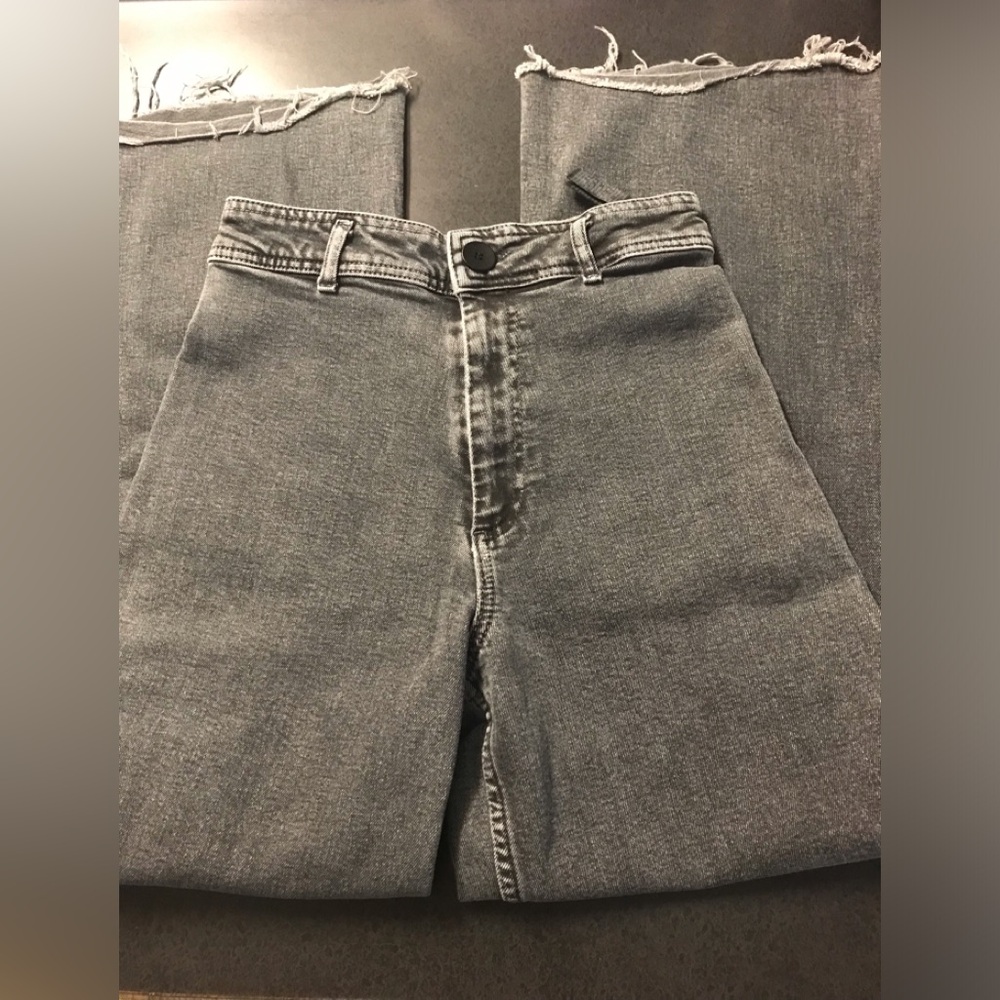 Zara Gray Women's Straight Jeans